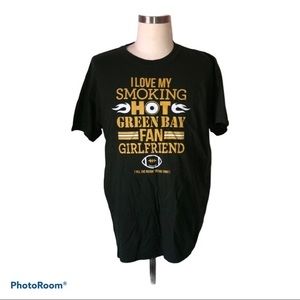 Gildan men’s large Green Bay‎ girlfriend T shirt